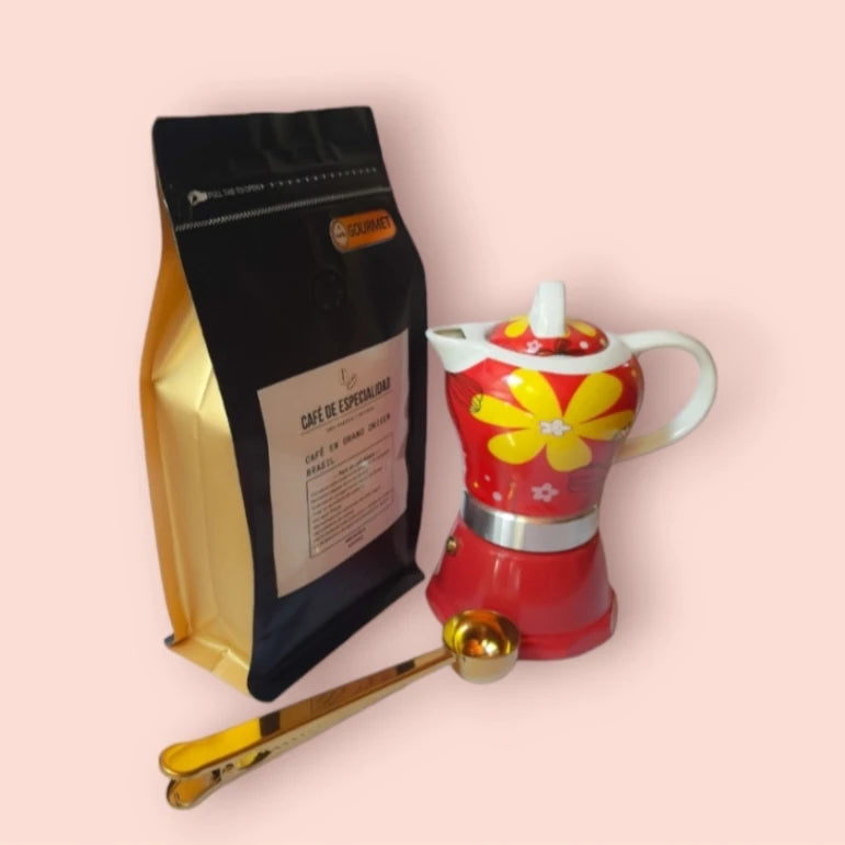 Cafetera Moka Italiana Cerámica, Exclusiva para 3 tazas, Hermosa y Exclusiva, café en grano especialidad, origen Brasil